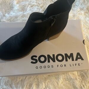 Sonoma Women's Elegant Black Ankle Booties